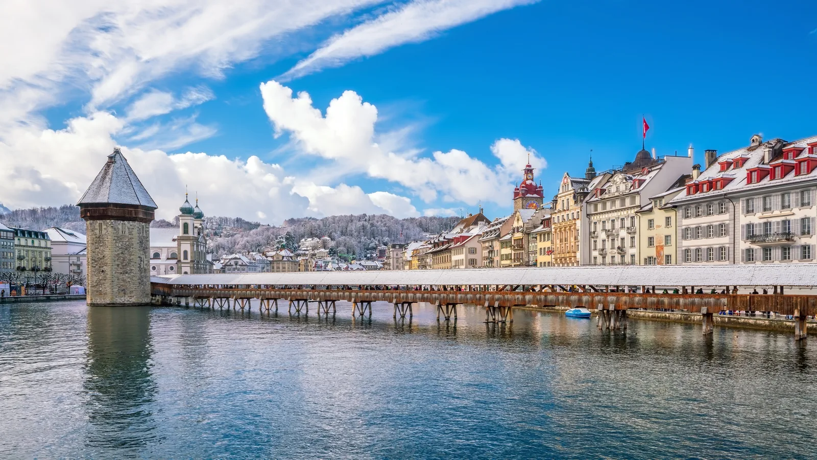 Kapellbrücke und Wasserturm in Luzern